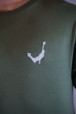 Oliva hímzett póló