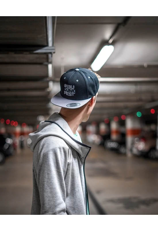 BuDUNKpest Classic Snapback fekete/ezüst