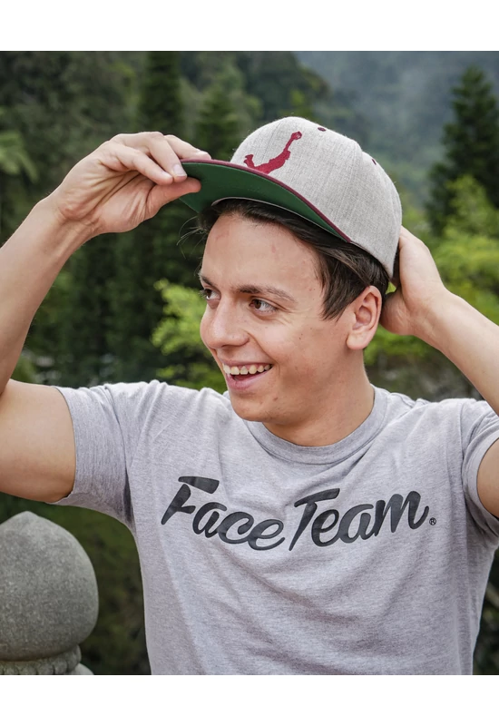 Face Team Classic Snapback szürke/gesztenyebarna
