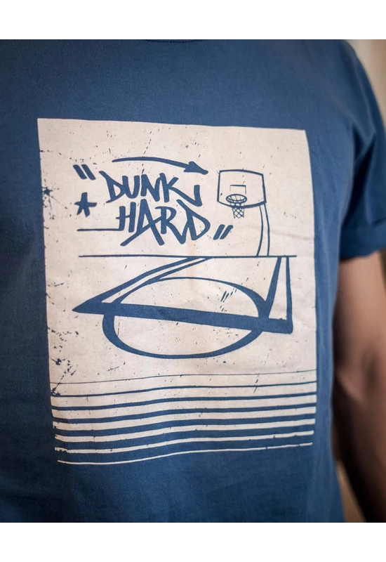 Kék Dunk Hard póló